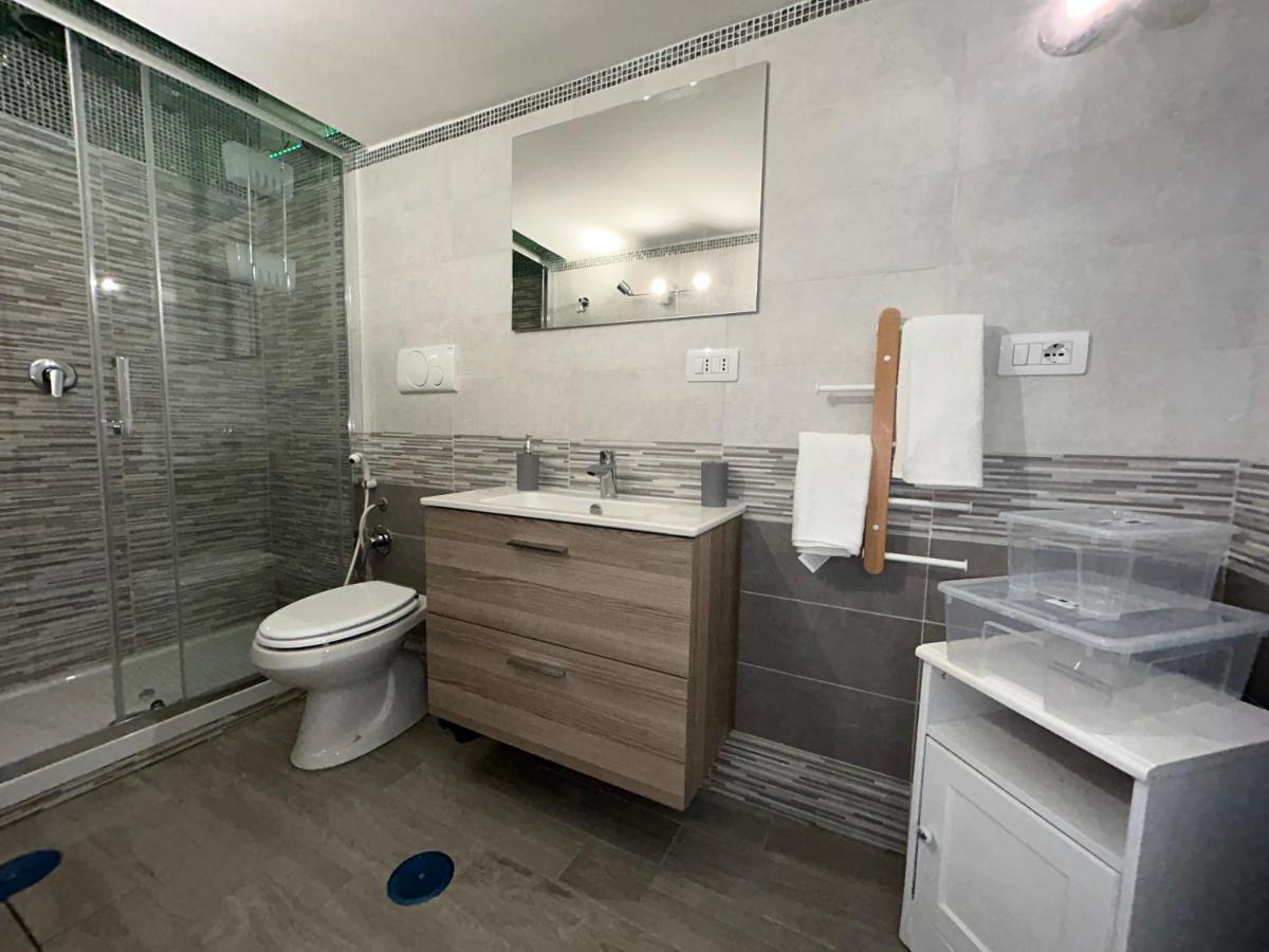 Vico21 Guest House نابولي المظهر الخارجي الصورة