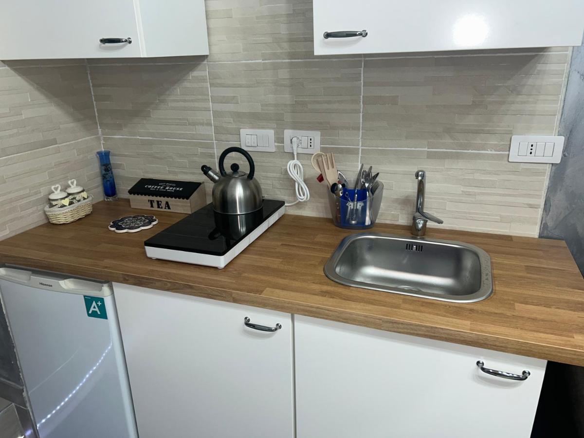 Vico21 Guest House نابولي المظهر الخارجي الصورة