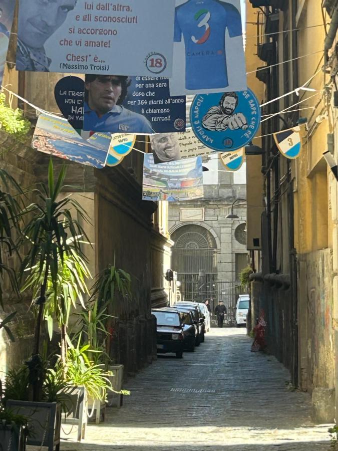 Vico21 Guest House نابولي المظهر الخارجي الصورة